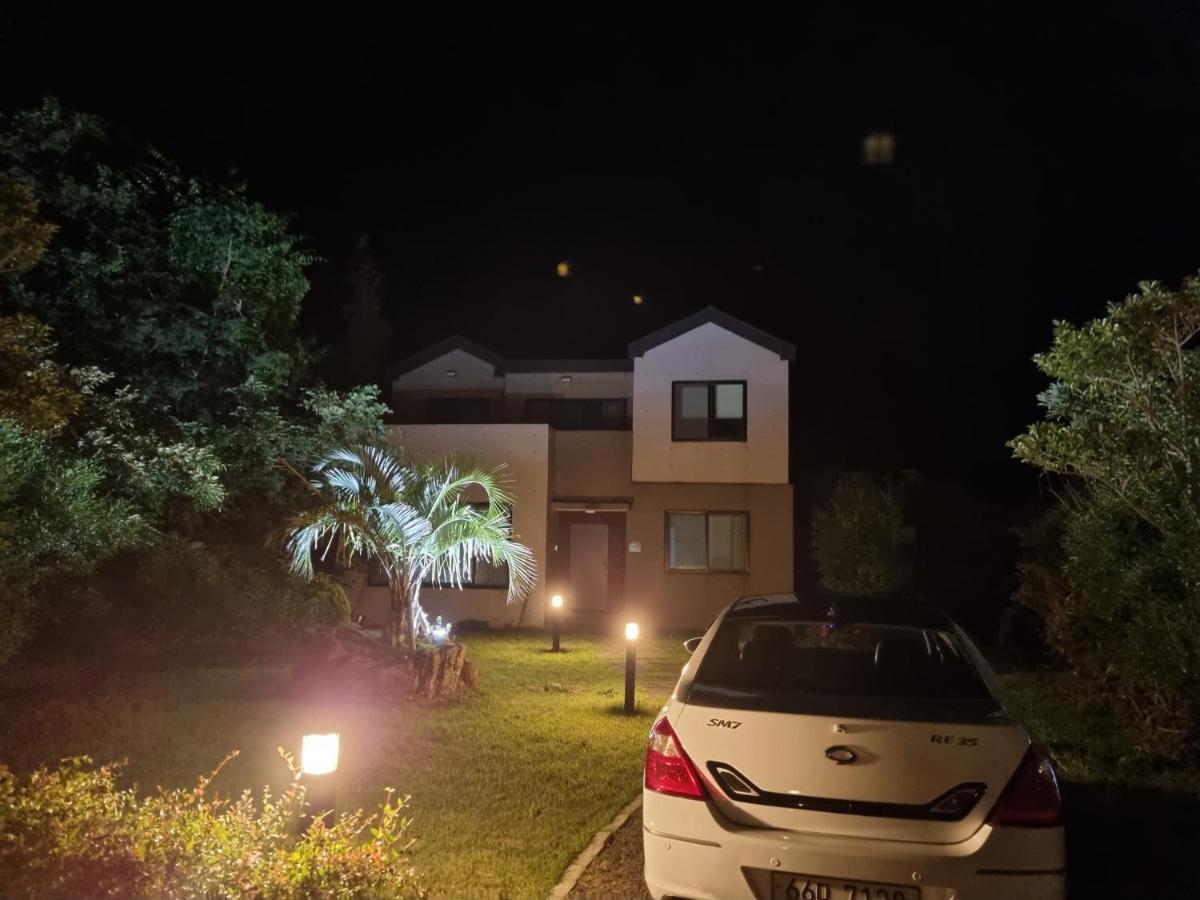 Gashi Sarang Bed & Breakfast Seogwipo Dış mekan fotoğraf